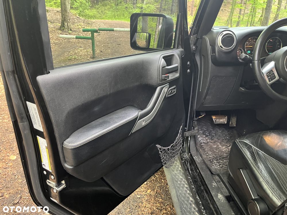 Jeep Wrangler 3.6 Sahara - 8