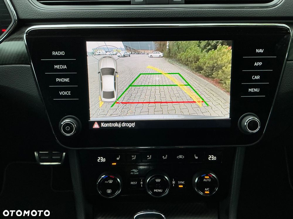 Skoda Superb 2.0 TSI Sportline DSG - 29