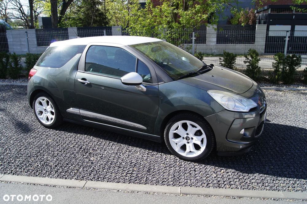 Citroën DS3 e-HDi 110 FAP SportChic - 2