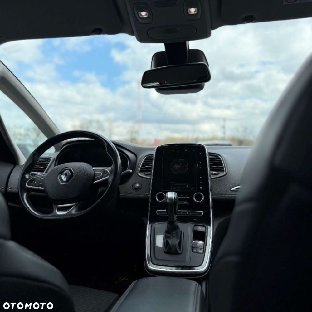 Renault Scenic - 22