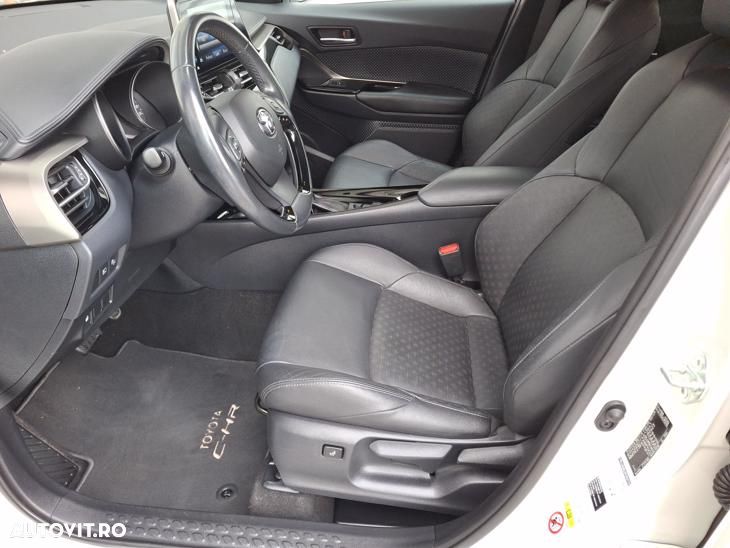Toyota C-HR 1.8 HSD 122 CP 4x2 CVT C-ult Style bi-tone - 12