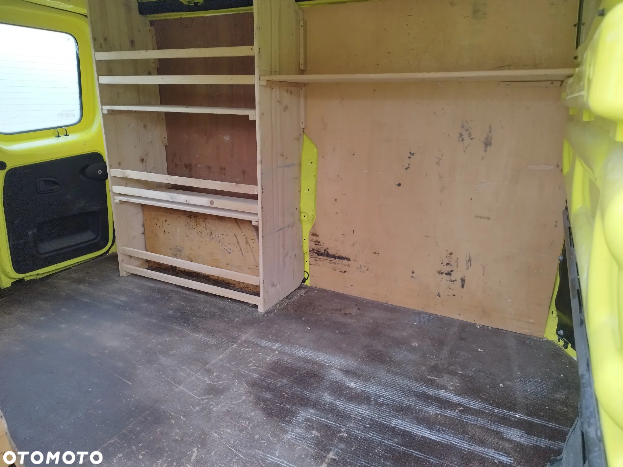 Renault TRAFIC - 11
