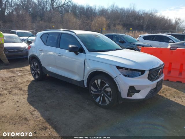 Volvo XC 40 - 10