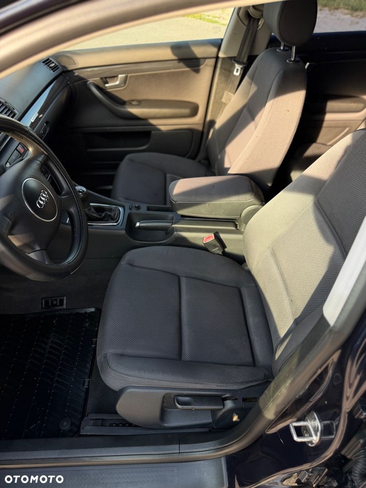 Audi A4 Avant 1.8T Quattro - 9