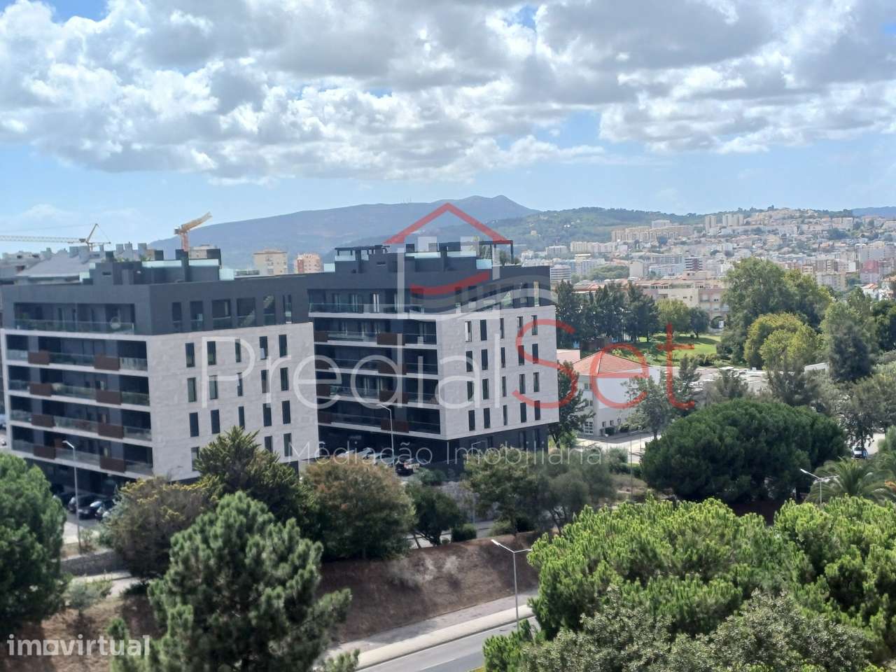 Apartamento T4  em Monte Belo Norte -Setúbal - Grande imagem: 3/37