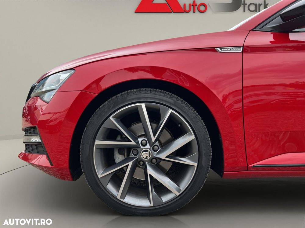 Skoda Superb 2.0 TDI DSG Sportline - 38