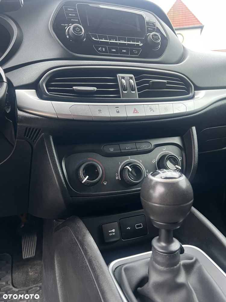 Fiat Tipo 1.4 16v Street - 9