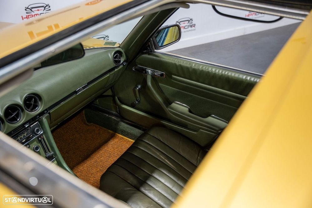 Mercedes-Benz SLC 350 - 19
