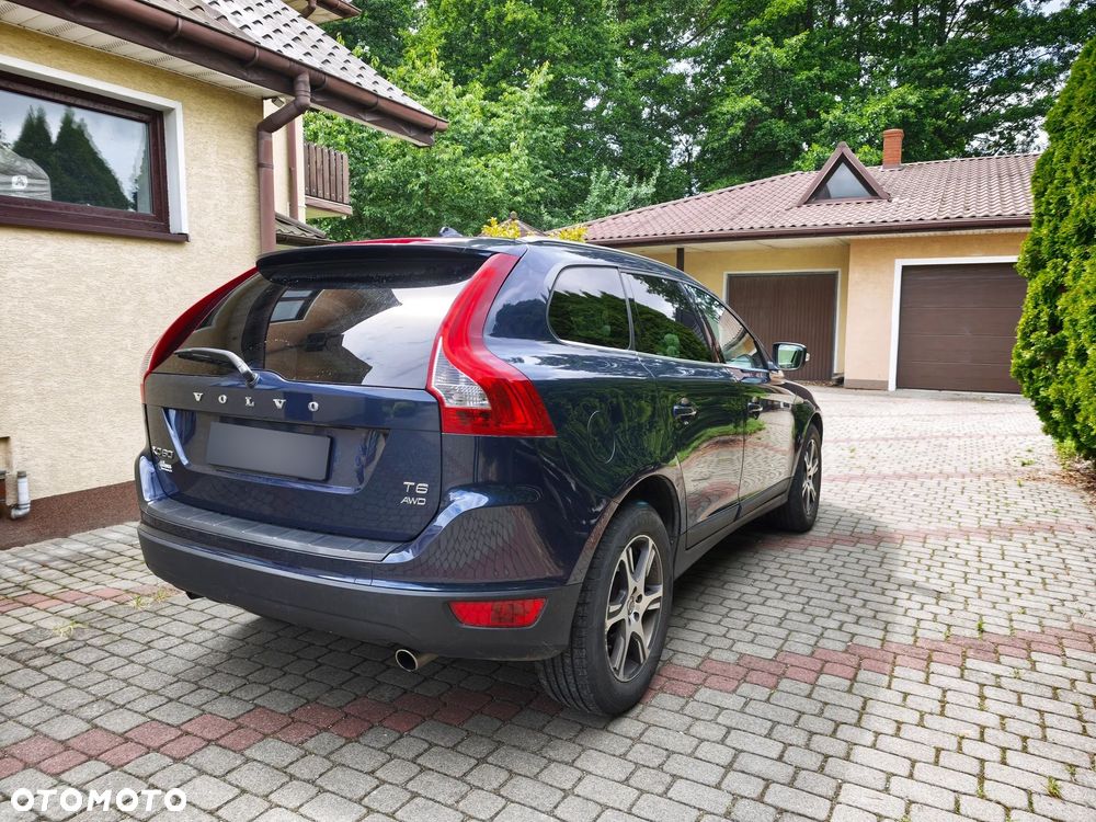 Volvo XC 60 T6 AWD Momentum - 6
