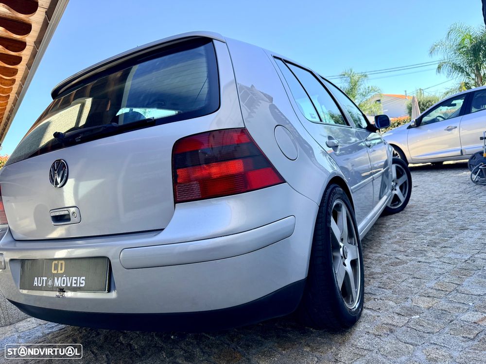 VW Golf 1.9 TDi Highline - 15