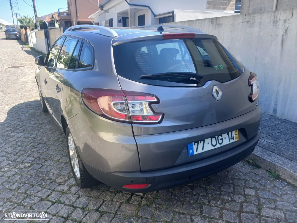 Renault Mégane Sport Tourer 1.5 dCi Comfort SS - 6