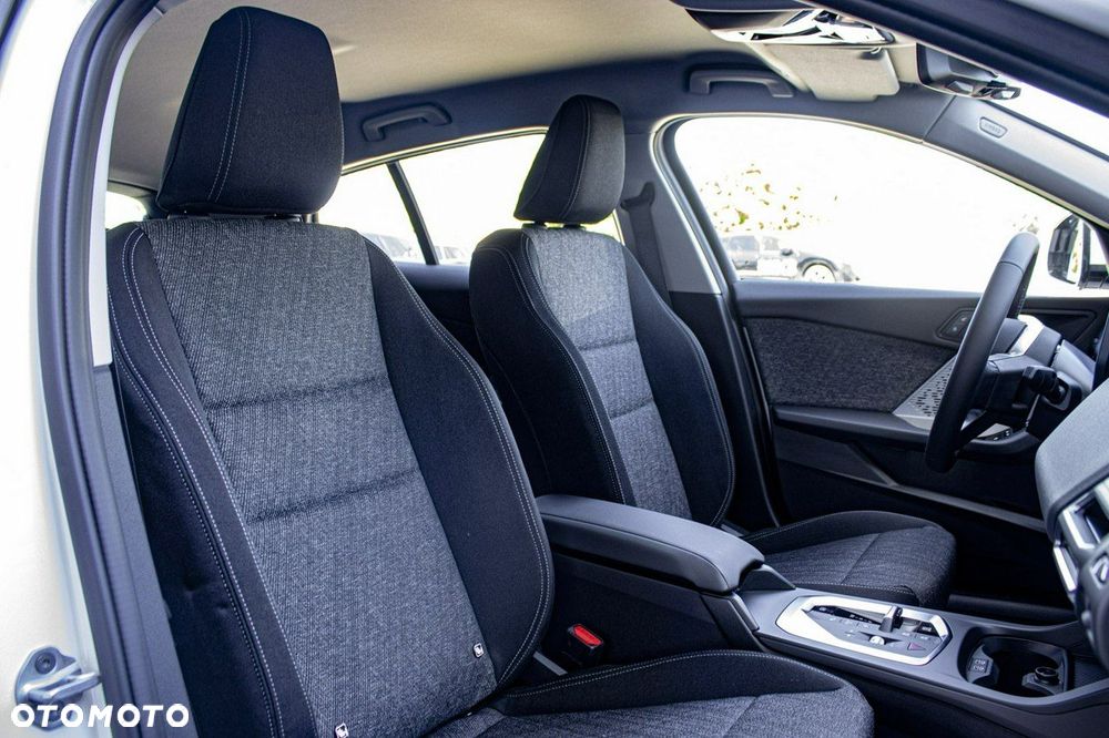 BMW Seria 1 - 15