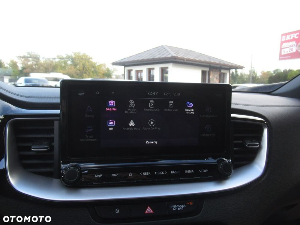 Kia Ceed 1.5 T-GDI GT-Line - 30