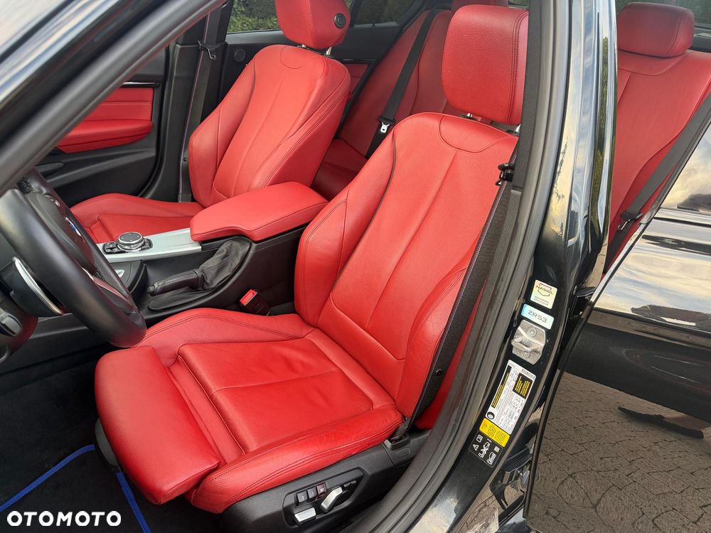BMW Seria 3 340i xDrive Edition M Sport Shadow - 4