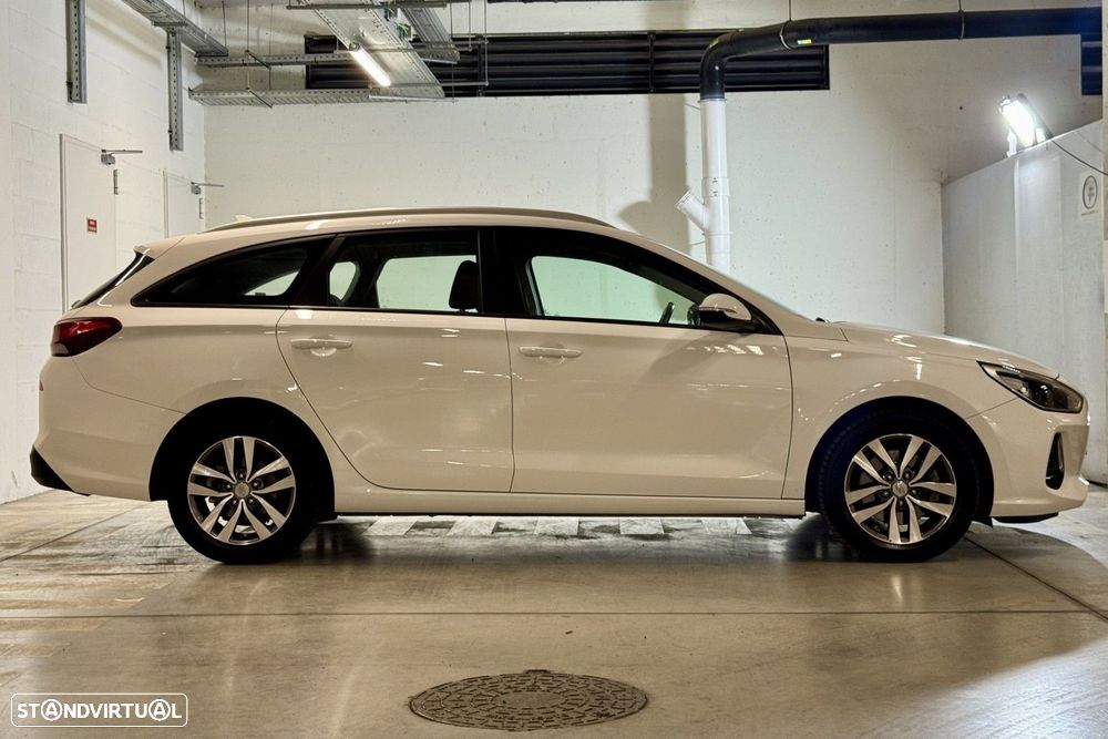 Hyundai i30 SW - 7