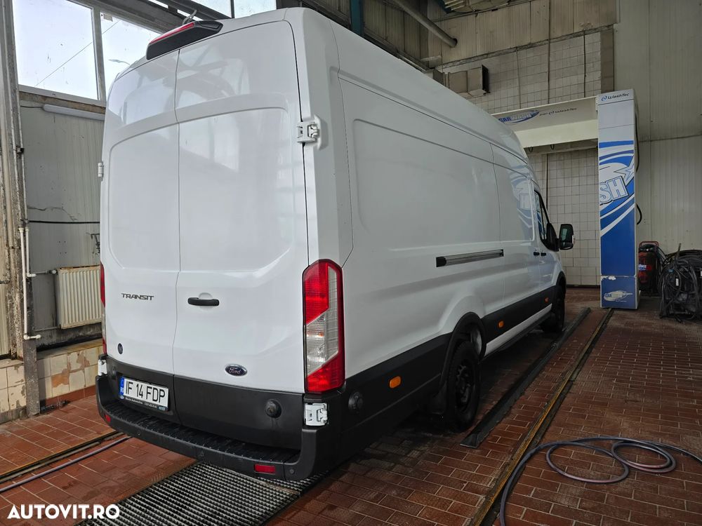 Ford Transit - 9