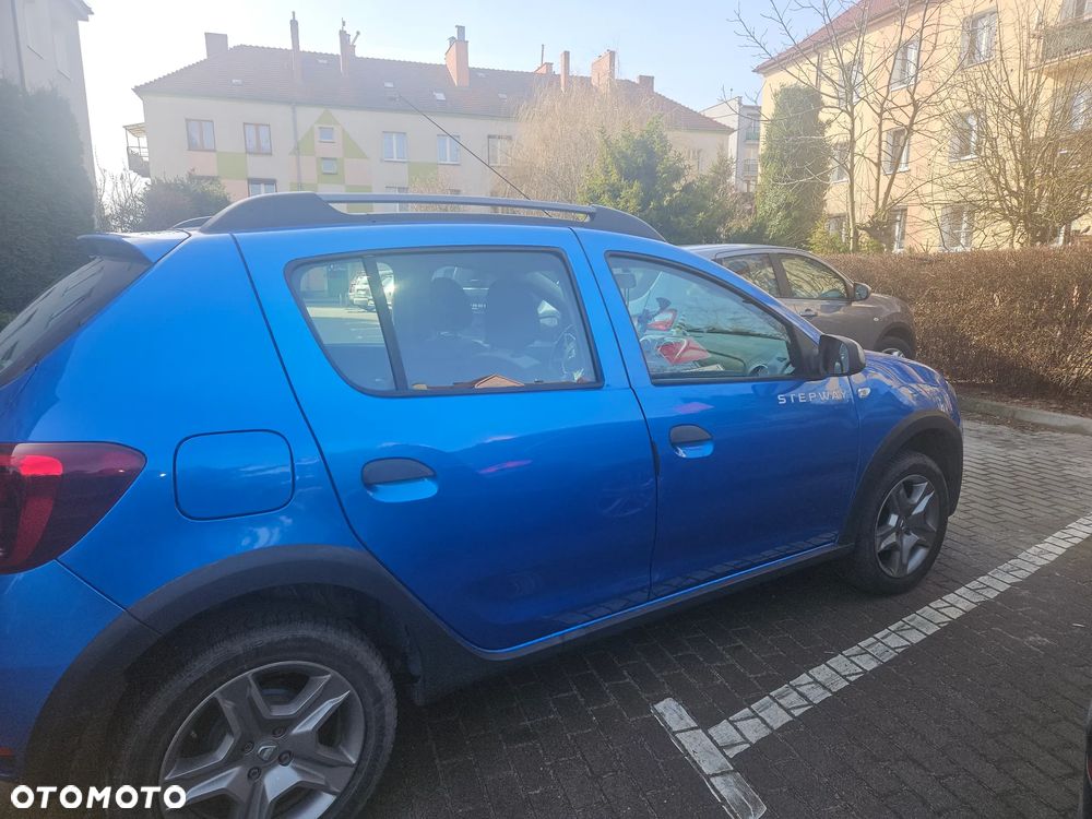 Dacia Sandero Blue dCi 95 Comfort - 4