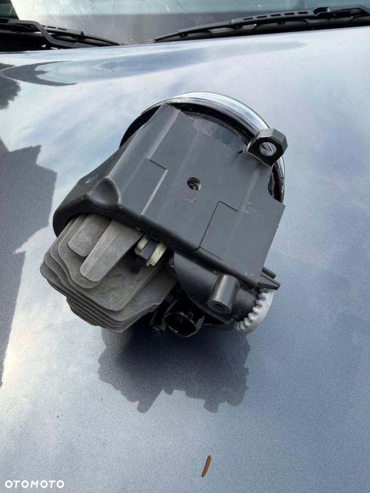 halogen camry lewy idealny - 2