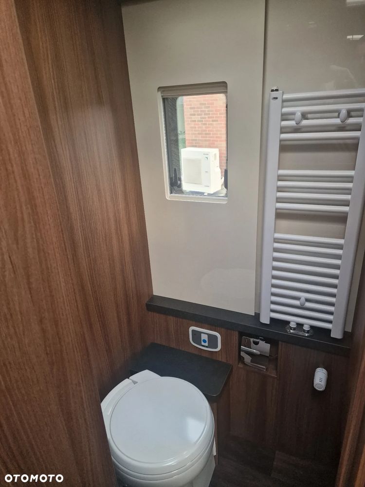 Carthago Chic E-line 64 XL QB - 19