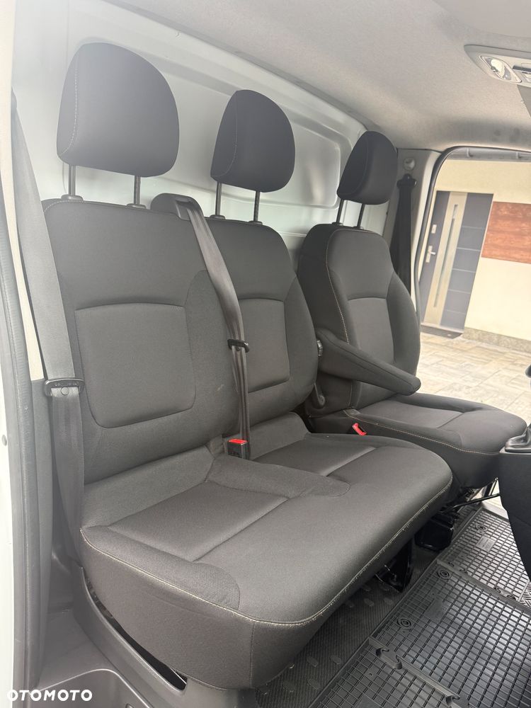 Renault Trafic - 13