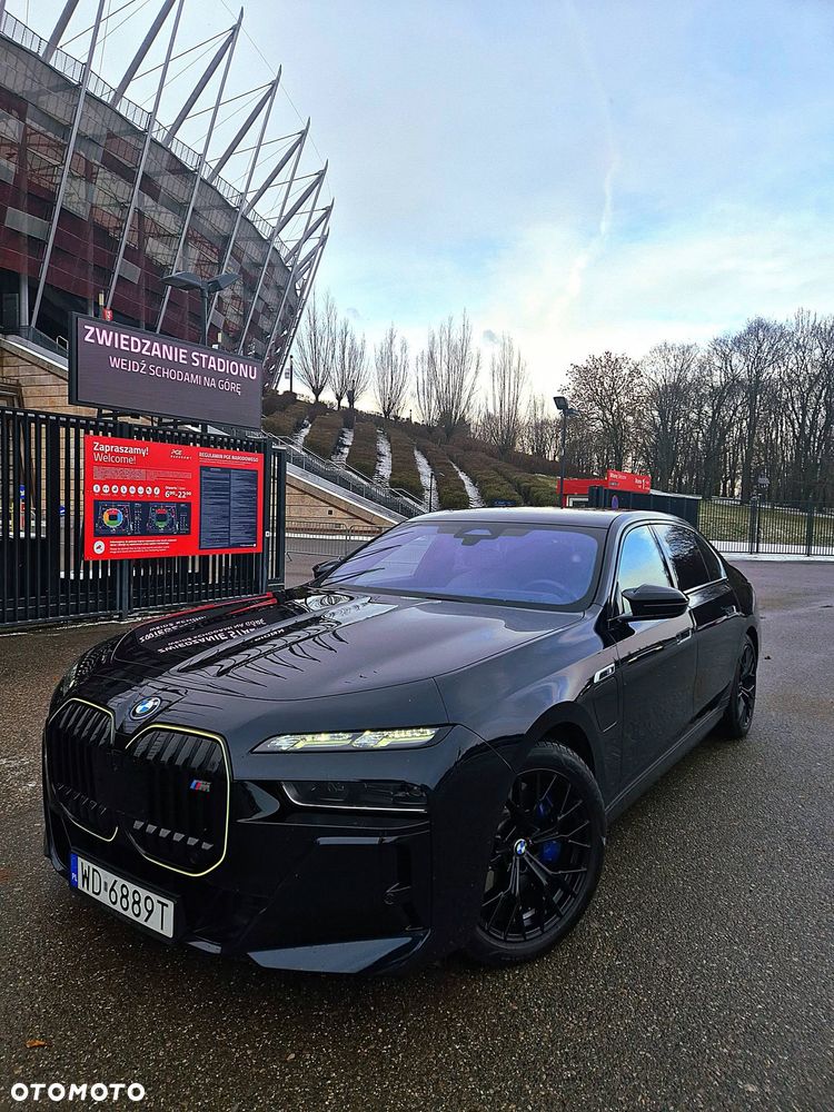 BMW Seria 7 M760e PHEV xDrive sport - 4