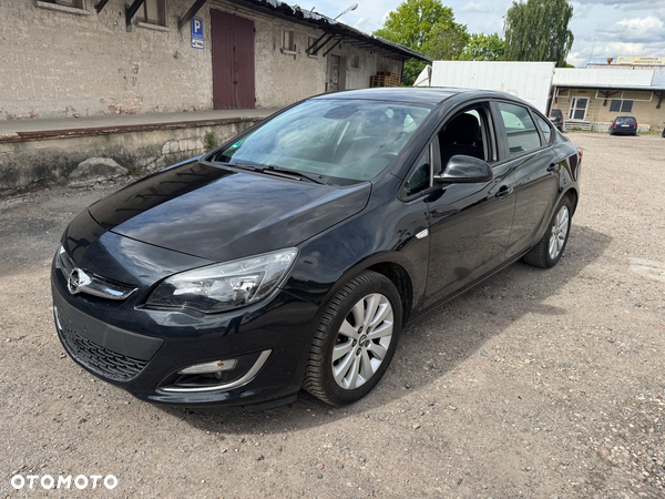 Opel Astra 1.7 CDTI DPF Active