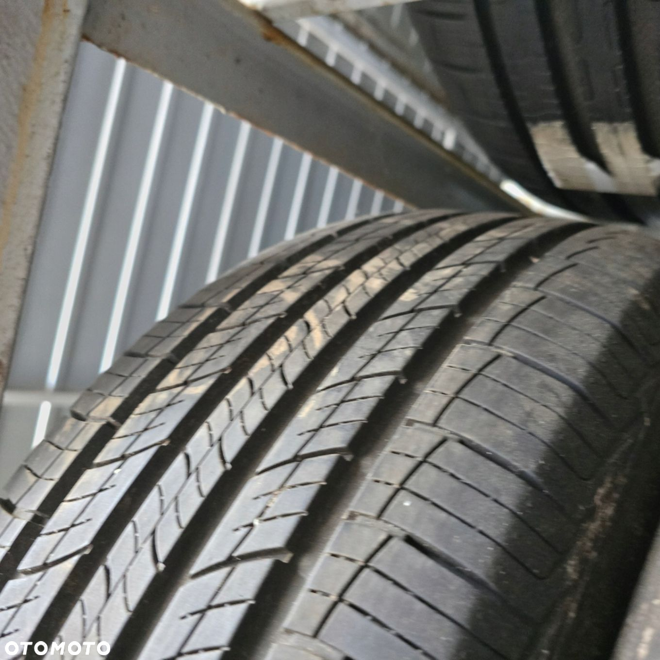 HANKOOK DYNAPRO HP2 235/65R17 108H 19R 2X - 3