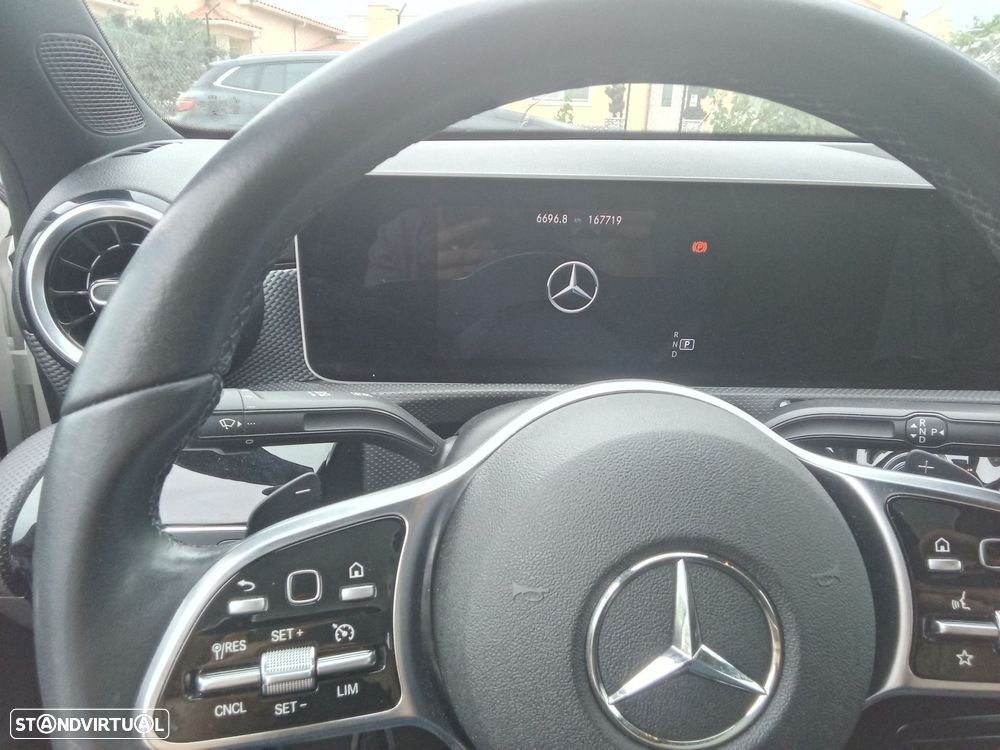 Mercedes-Benz A 200 Limousine AMG Line Aut. - 13