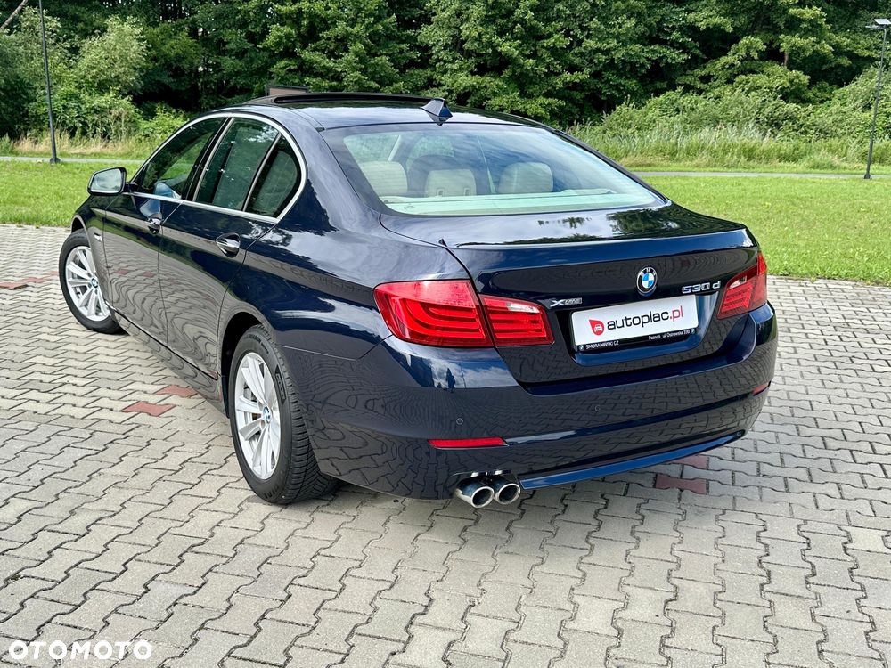 BMW Seria 5 530d xDrive Sport-Aut - 8