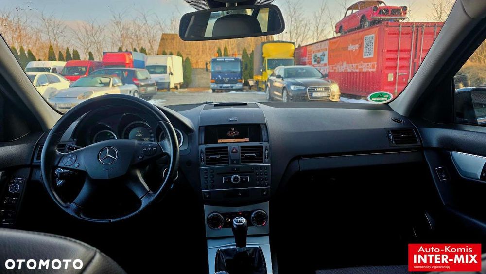 Mercedes-Benz Klasa C 250 CDI Avantgarde Edition - 32