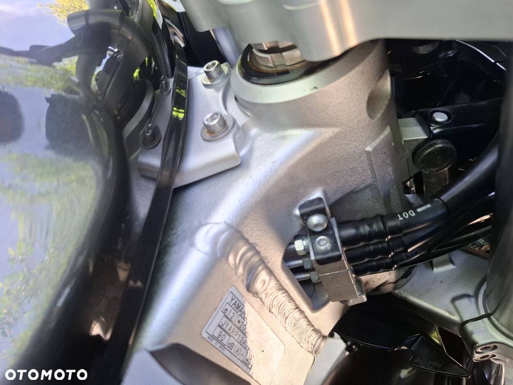 Yamaha FJR - 15