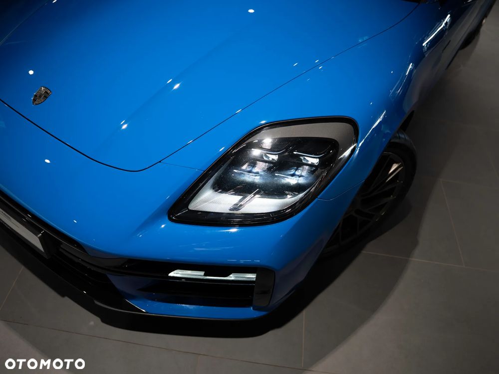 Porsche Panamera Turbo S E-Hybrid PHEV - 15