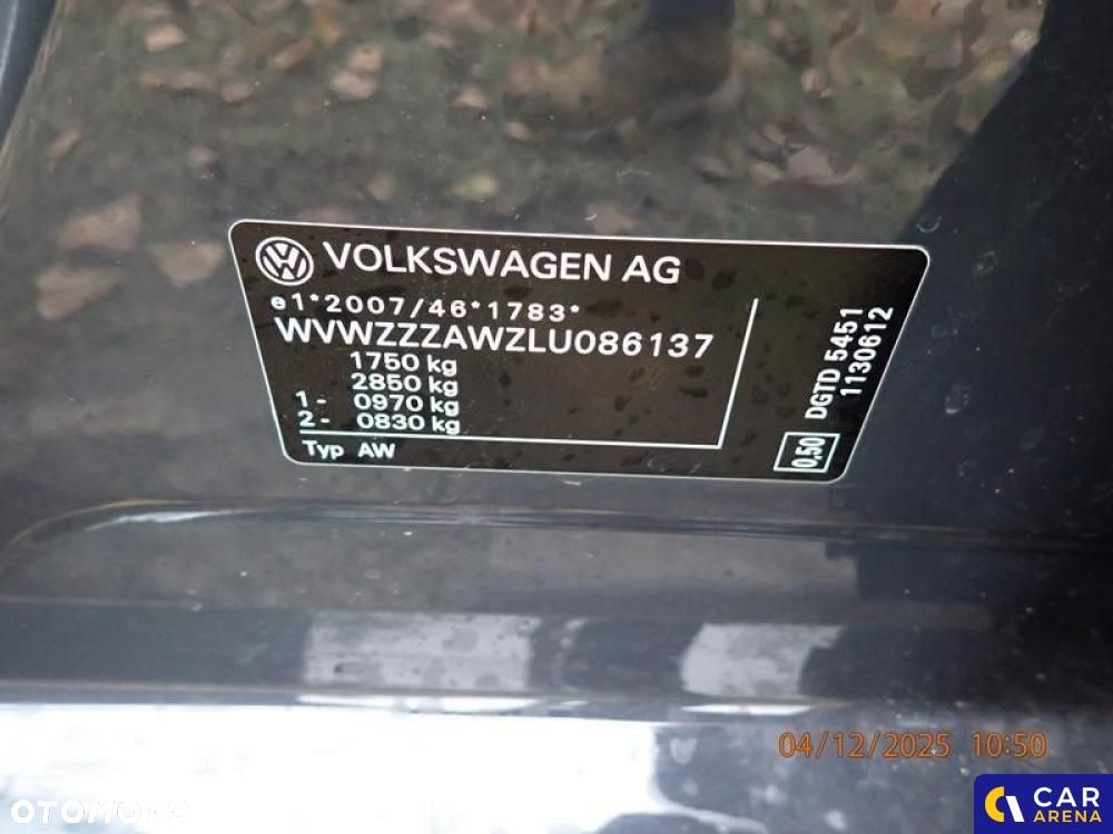 Volkswagen Polo - 8