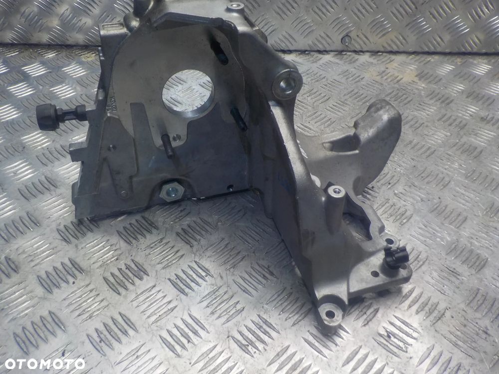 FIAT 1.6 M-JET ŁAPA ALTERNATORA POMPY - 2