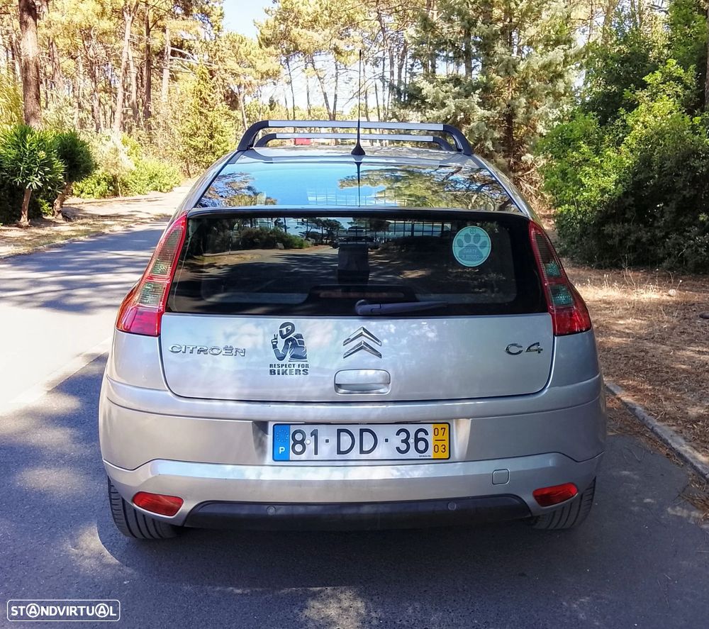 Citroën C4 1.6 HDi 110 VTR Pack - 17