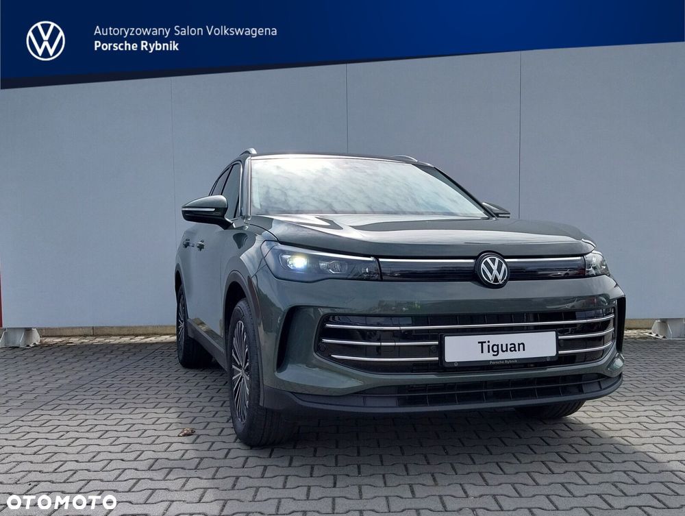 Volkswagen Tiguan - 2