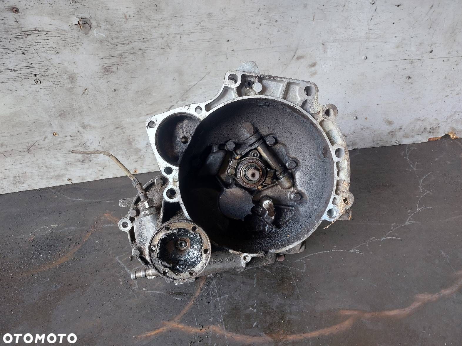 SKRZYNIA BIEGÓW VW POLO 1.0  AKY - 1