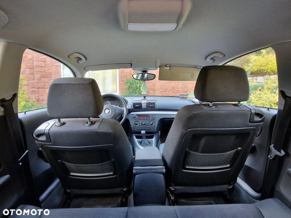 BMW Seria 1 - 12