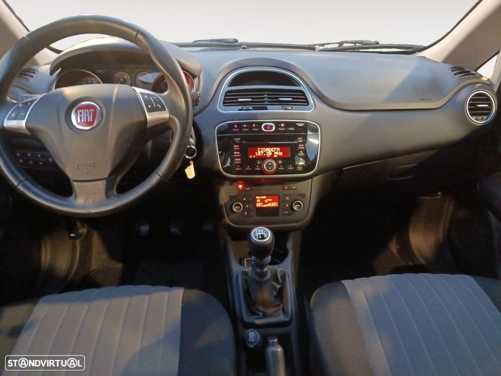 Fiat Punto 1.2 Lounge S&S - 10