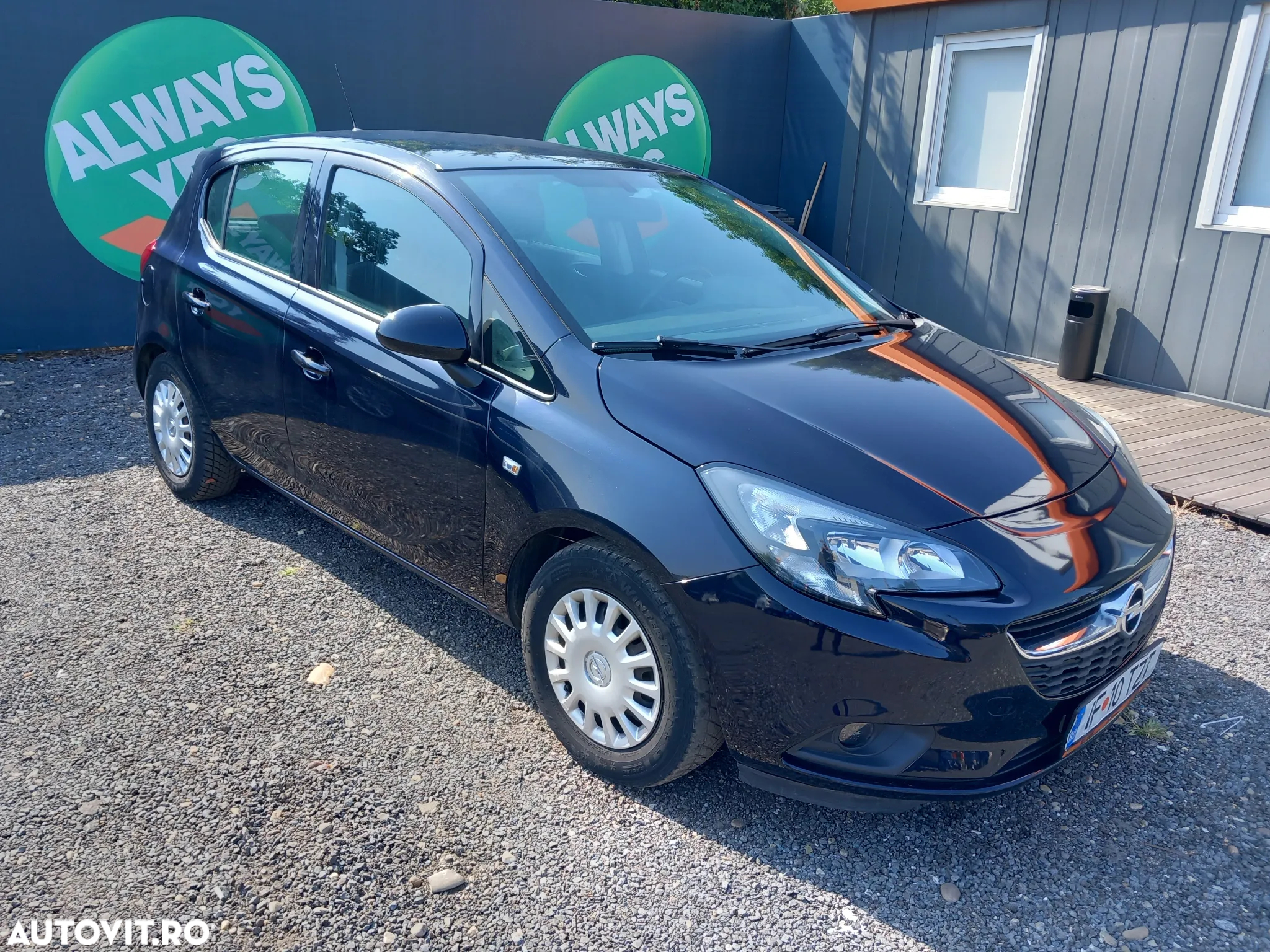 Opel Corsa 1.4 ECOTEC Aut. Enjoy - 2