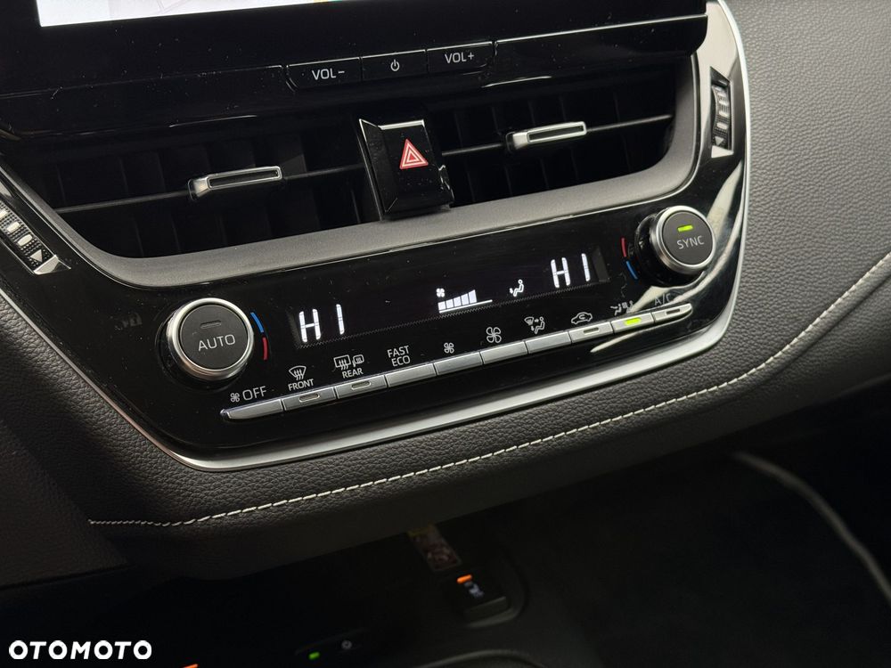 Toyota Corolla 1.8 Hybrid Comfort - 28