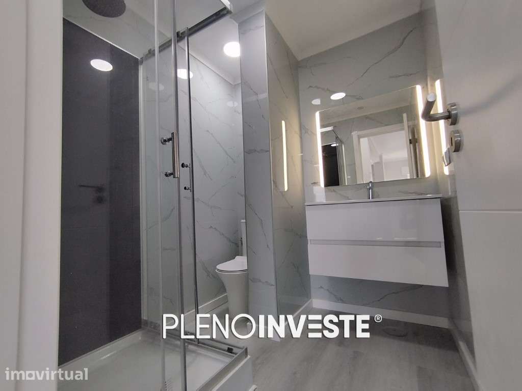 T2 totalmente remodelado com arrecadação em Setúbal - Grande imagem: 5/25