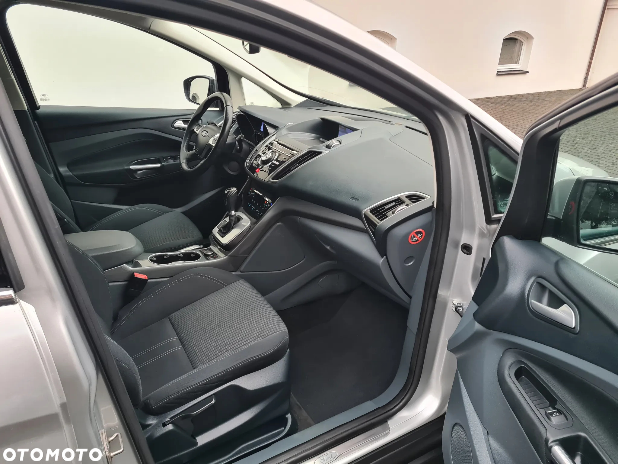 Ford Grand C-MAX 2.0 TDCi Titanium - 26
