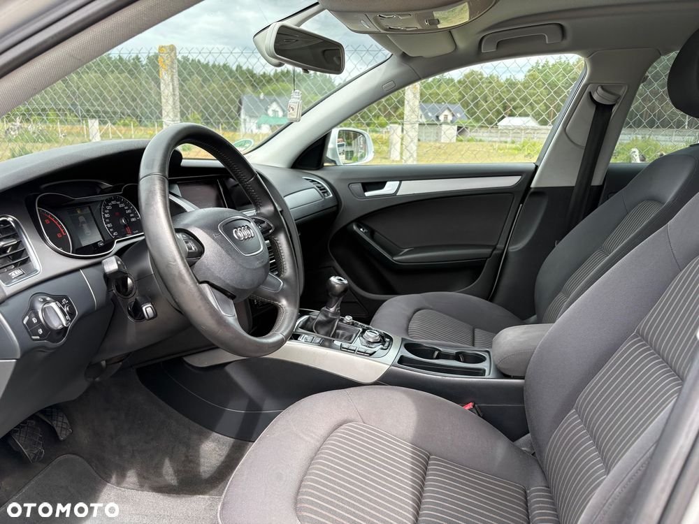 Audi A4 Avant 2.0 TDI - 9