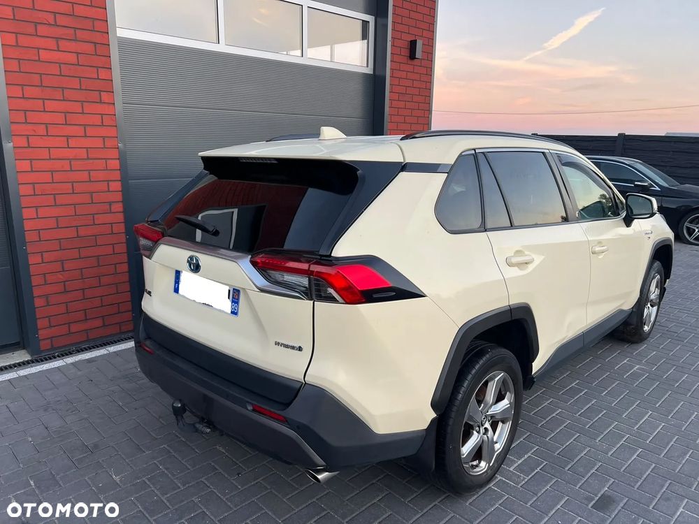 Toyota RAV4 2.5 Hybrid Executive 4x2 - 37