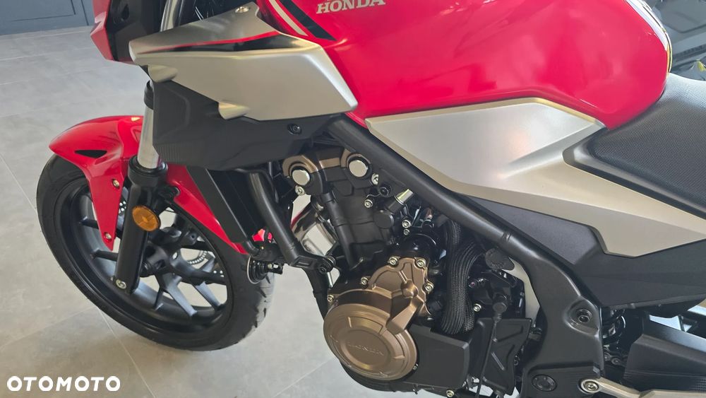 Honda CB - 11