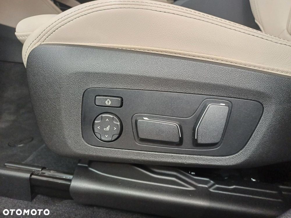 BMW X4 - 10