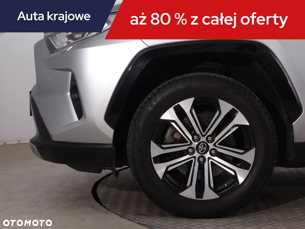 Toyota RAV4 - 16