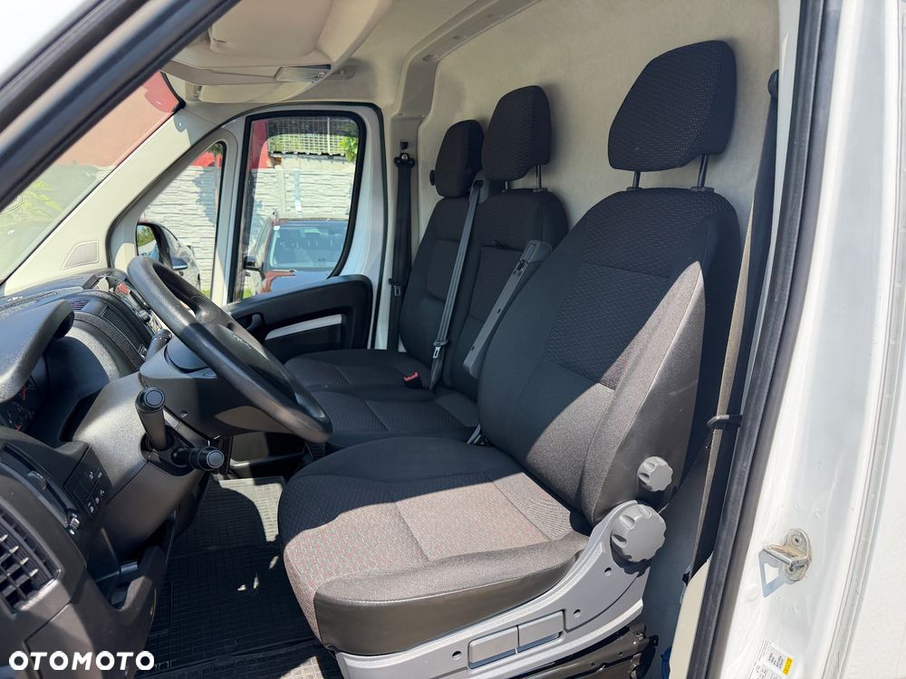Peugeot Boxer - 12
