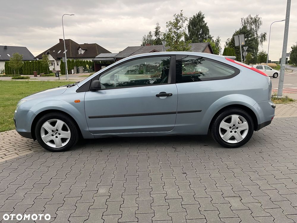 Ford Focus 1.6 Sport - 11